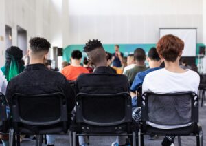Diferença entre resumo e abstract no TCC